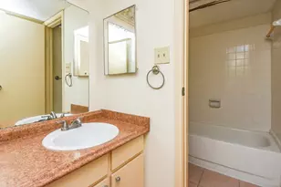 7575 Cambridge St, Houston, TX 77054 - Photo 23