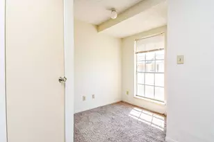 7575 Cambridge St, Houston, TX 77054 - Photo 21