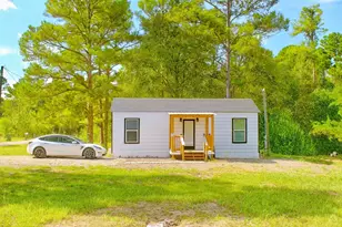 2 Lula Dr, Huntsville, TX 77320 - Photo 1