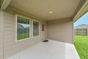 9811 Wembley Vis Ct, Baytown, TX 77521 - Photo 25