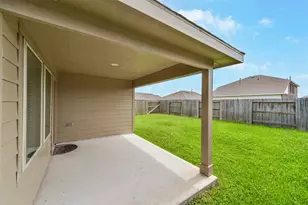 9811 Wembley Vis Ct, Baytown, TX 77521 - Photo 27