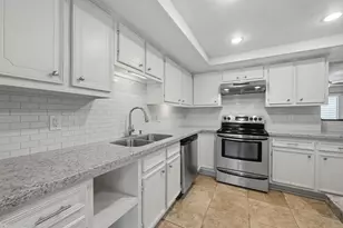 10834 Briar Forest Dr, Houston, TX 77042 - Photo 7