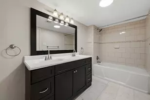 10834 Briar Forest Dr, Houston, TX 77042 - Photo 17