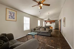 411 County Rd 912A, Brazoria, TX 77422 - Photo 21