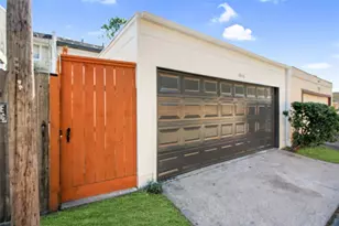 8868 Kempwood Dr, Houston, TX 77080 - Photo 17