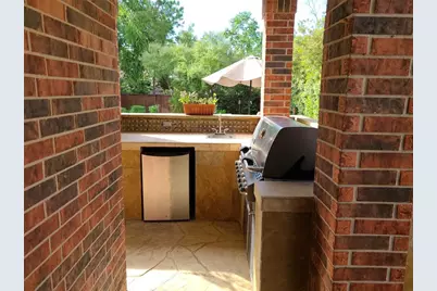 106 W Arbor Camp Circle, The Woodlands, TX 77389 - Photo 27