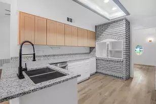 10603 Hillcroft Ave, Houston, TX 77096 - Photo 15