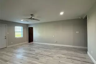 4406 Mallard Dr, Baytown, TX 77523 - Photo 5