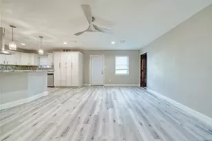 4406 Mallard Dr, Baytown, TX 77523 - Photo 5