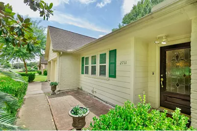2711 Quail Valley East Drive, Missouri City, TX 77489 - Photo 3
