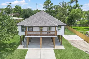 628 Oakdale St, Shoreacres, TX 77571 - Photo 9