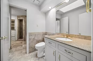 10327 Olympia Dr, Houston, TX 77042 - Photo 23