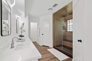 8206 Colonial Oaks Ln, Spring, TX 77379 - Photo 23