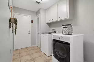 8206 Colonial Oaks Ln, Spring, TX 77379 - Photo 43