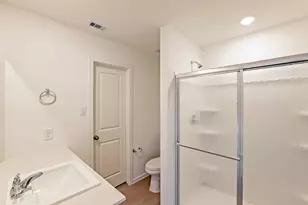 10818 Bird Of Paradise Ln, Houston, TX 77016 - Photo 9