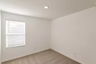 10818 Bird Of Paradise Ln, Houston, TX 77016 - Photo 11