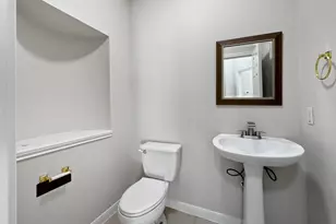 2227 Clawson Falls Ln, Sugar Land, TX 77479 - Photo 19