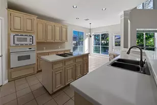 2227 Clawson Falls Ln, Sugar Land, TX 77479 - Photo 5