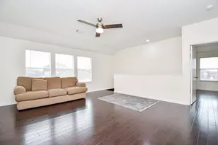 9641 Weldridge Dr, Sugar Land, TX 77498 - Photo 19