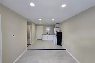 8703 Berndale St, Houston, TX 77029 - Photo 11