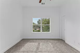 7805 Farnsworth St, Houston, TX 77022 - Photo 19