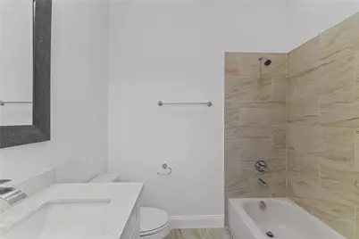 7805 Farnsworth Street #B, Houston, TX 77022 - Photo 23