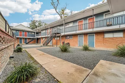 2807 Beauchamp Street #4, Houston, TX 77009 - Photo 7