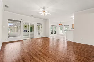 702 Huntercrest St, El Lago, TX 77586 - Photo 5