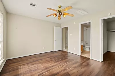 5247 Panay Park Drive, Houston, TX 77048 - Photo 3