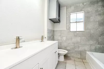 1526 East Avenue #203, Katy, TX 77493 - Photo 9