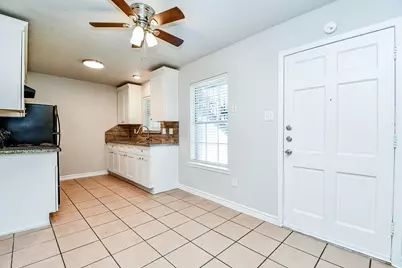 1526 East Avenue #203, Katy, TX 77493 - Photo 31