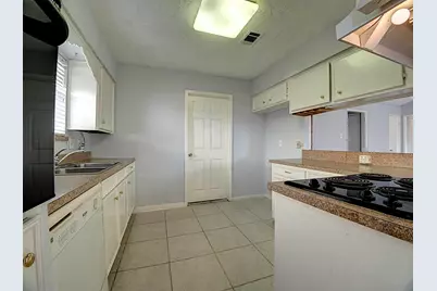 11830 Mulholland Drive, Meadows Place, TX 77477 - Photo 11
