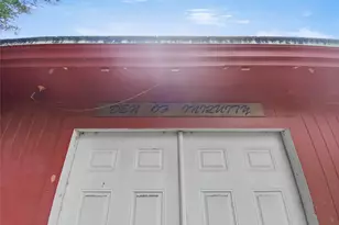 516 Dwyer St, Angleton, TX 77515 - Photo 17