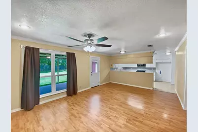 516 Dwyer Street, Angleton, TX 77515 - Photo 5