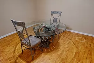 516 Dwyer St, Angleton, TX 77515 - Photo 9
