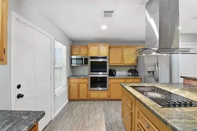 6203 Gaston Street, Houston, TX 77016 - Photo 11