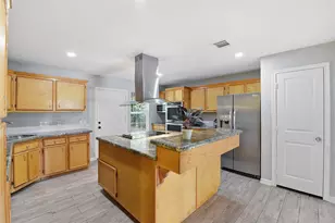 6203 Gaston St, Houston, TX 77016 - Photo 9