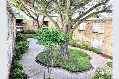 2101 Fountain View Drive #77B, Houston, TX 77057 - Photo 1