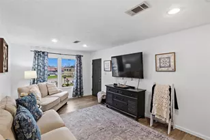 1710 Cavitt Ave, Bryan, TX 77801 - Photo 5