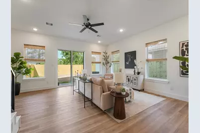 1911-1913 Dewalt St, Houston, TX 77088 - Photo 7