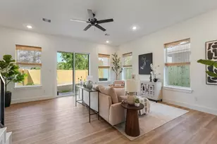 1911-1913 Dewalt St, Houston, TX 77088 - Photo 7