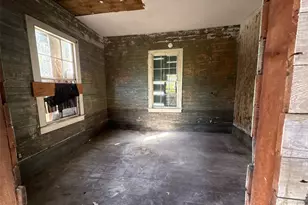 1220 34th St, Galveston, TX 77550 - Photo 13