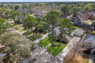 10415 Great Plains Lane, Houston, TX 77064 - Photo 33