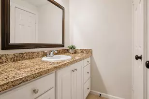 312 Springwood Dr, Conroe, TX 77385 - Photo 33