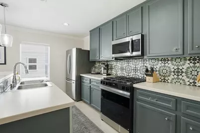 1250 W 18th Street, Houston, TX 77008 - Photo 13