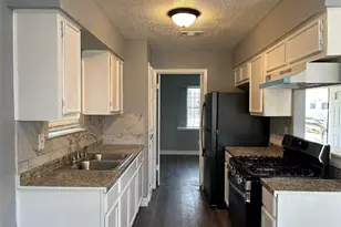 11814 Bay Cedar Dr, Houston, TX 77048 - Photo 5