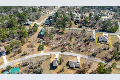 22 Hillsborough Drive, Huntsville, TX 77340 - Photo 5