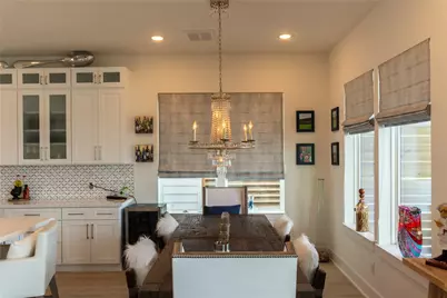 29 Cmdr Runco Lane, Taylor Lake Village, TX 77586 - Photo 9