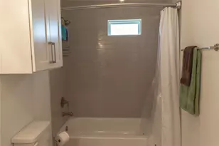 29 Cmdr. Runco Ln, Taylor Lake Village, TX 77586 - Photo 29