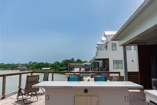 29 Cmdr. Runco Ln, Taylor Lake Village, TX 77586 - Photo 33